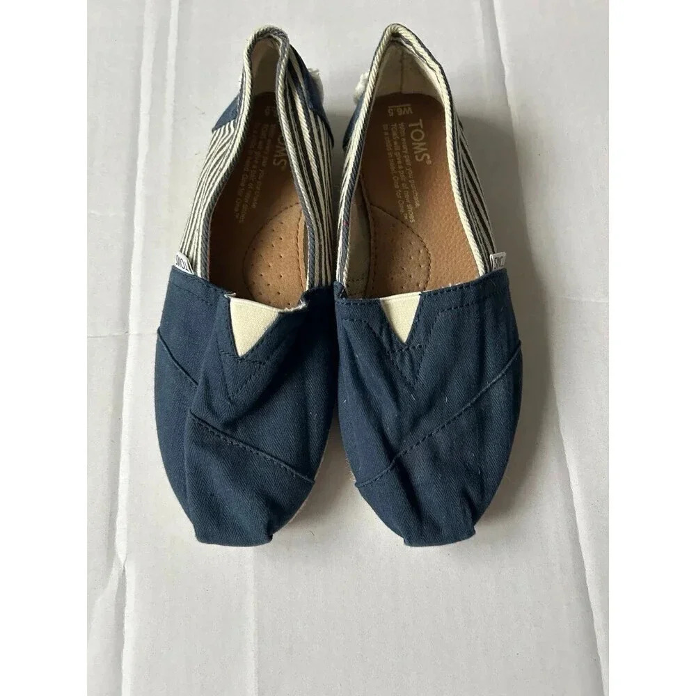 Toms Women’s Striped Espadrille 6.5 Blue Slip On Flat Shoes